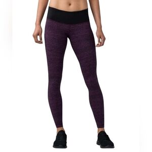 Lululemon Wunder Under low rise purple tights legging size 4